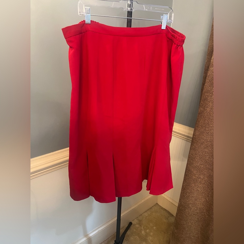 Jones Studio‎ Vibrant Red pleated skirt elastic plus 22 Woman’s